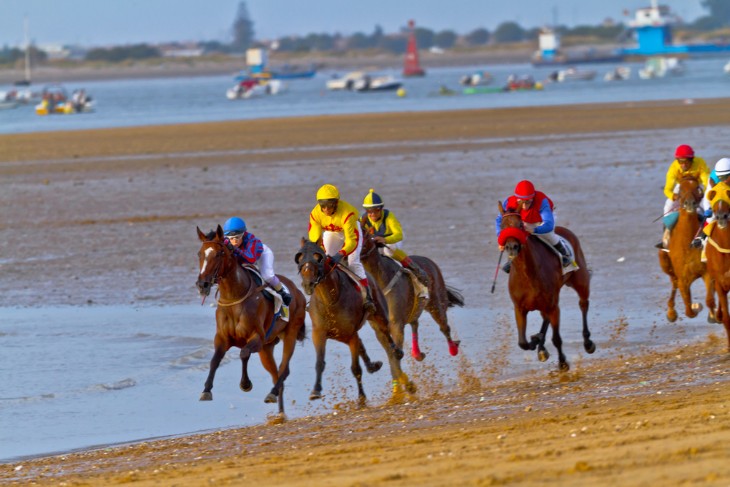 Iconic Horse Racing Venues: Centres of British Equestrian Sports